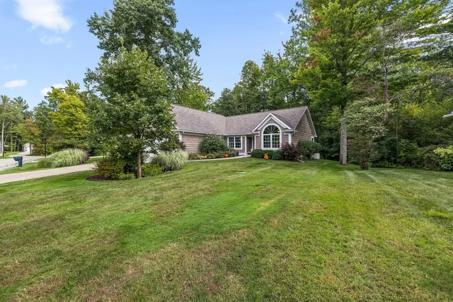 7434 Rock Hollow Lane, Midland, MI 48642 - #2