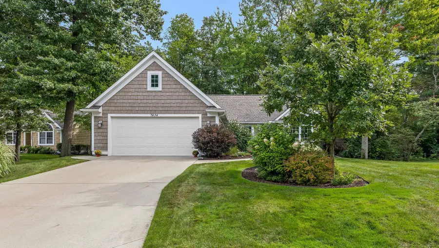 7434 Rock Hollow Lane, Midland, MI 48642 - #3