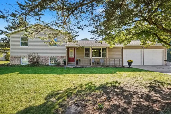 3801 Green Acre Drive, Mount Pleasant, MI 48858