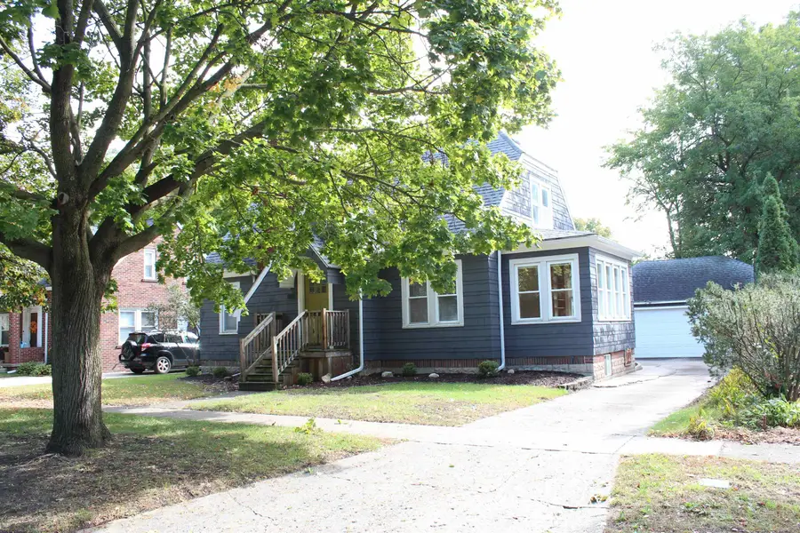 810 Mill Street, Midland, MI 48640 - #2