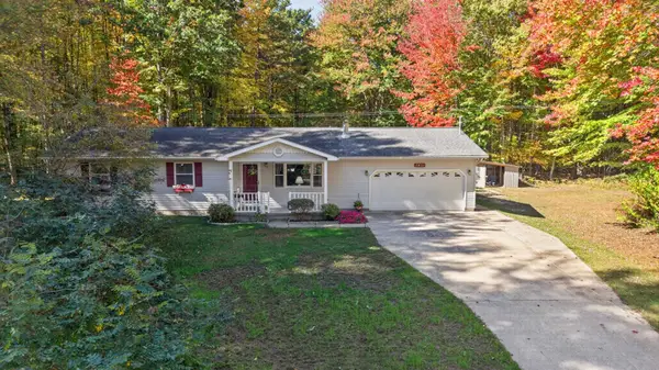 5431 N Geneva Road, Coleman, MI 48618