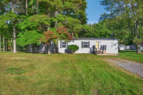 3977 S Poseyville Road, Hemlock, MI 48626