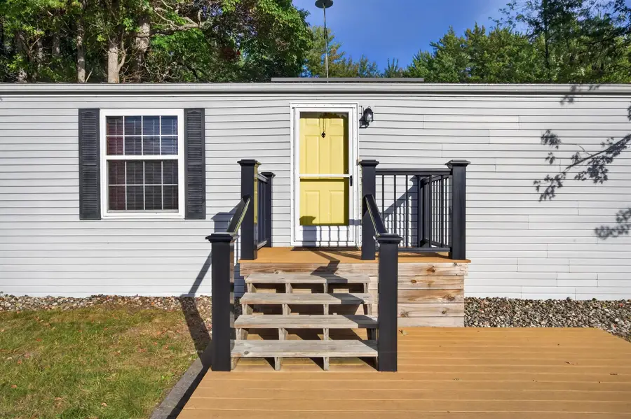 3977 S Poseyville Road, Hemlock, MI 48626 - #3