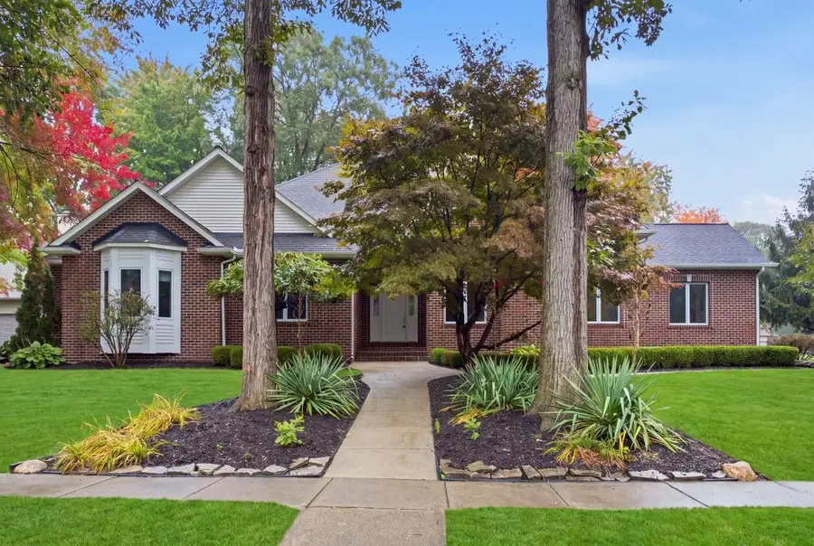 2900 Abigail Lane, Midland, MI 48640 - #2