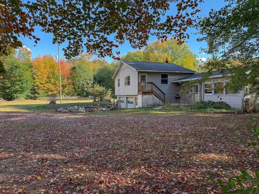 4063 W Curtis Road, Coleman, MI 48618 - #2