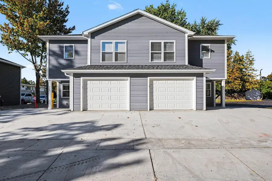 909 Wyllys Street, Midland, MI 48642 - #2