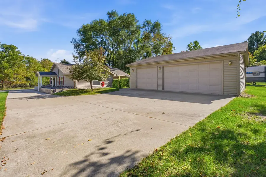 412 Lumm Street, Gladwin, MI 48624 - #2