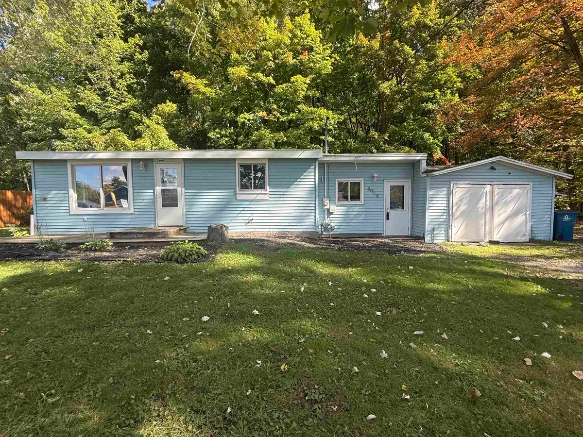 4052 N Water Road, Sanford, MI 48657 - #1