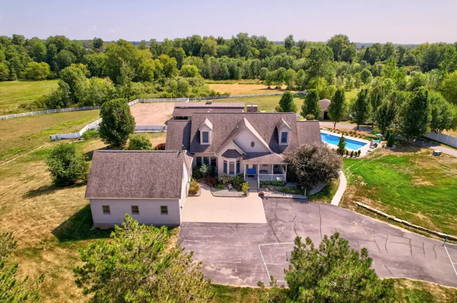 2588 Lone Road, Freeland, MI 48623 - #2