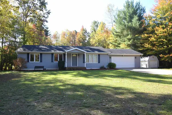 1718 Lancer Lane, Midland, MI 48640