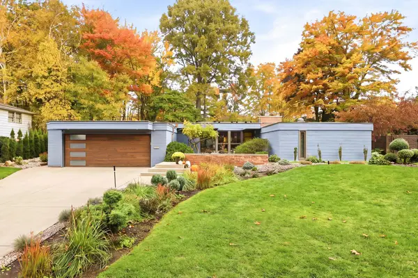 516 Crescent Drive, Midland, MI 48640