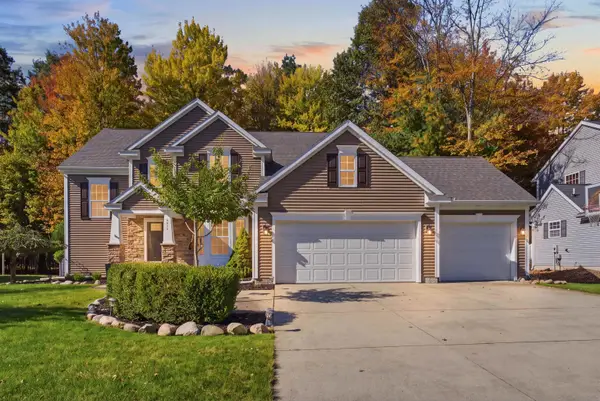 3911 Aspen Way, Midland, MI 48642