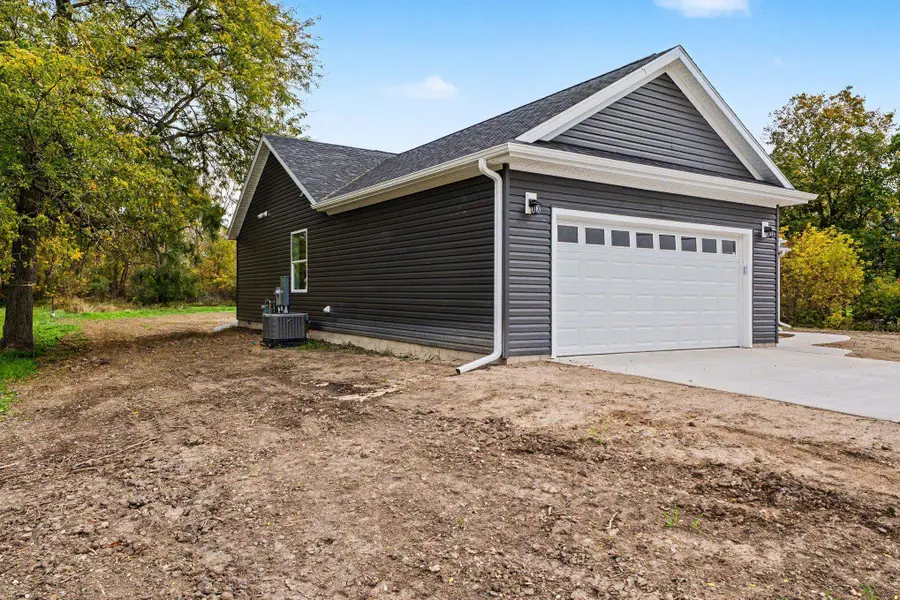 1421 S Poseyville Road, Midland, MI 48640 - #2