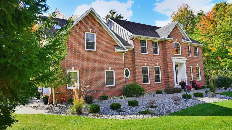 3738 E El Rancho Drive, Midland, MI 48642 - #2