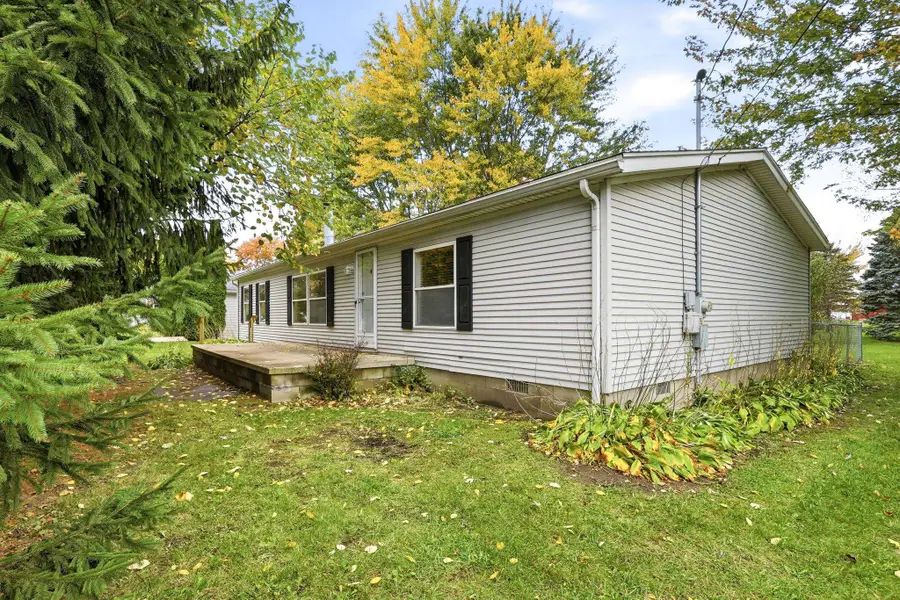 2050 Mahar Drive, Saginaw, MI 48601 - #3