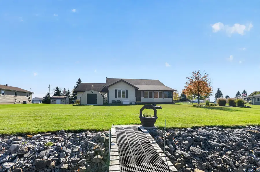 2415 E Bay Ridge Drive, Au Gres, MI 48703 - #3