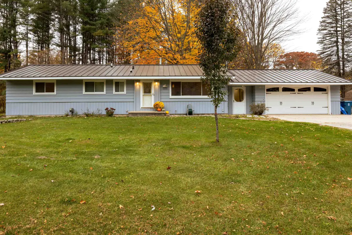 2535 N Daniels Road, Sanford, MI 48657 - #1
