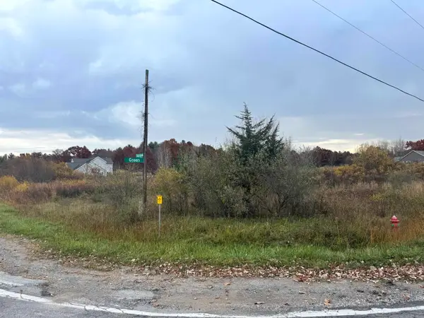 3904 Green Road, Midland, MI 48642