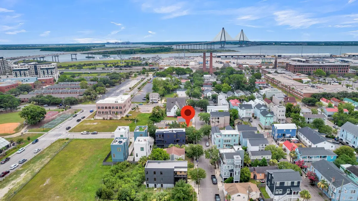 66 Cooper Street, Charleston, SC 29403 - Image #1