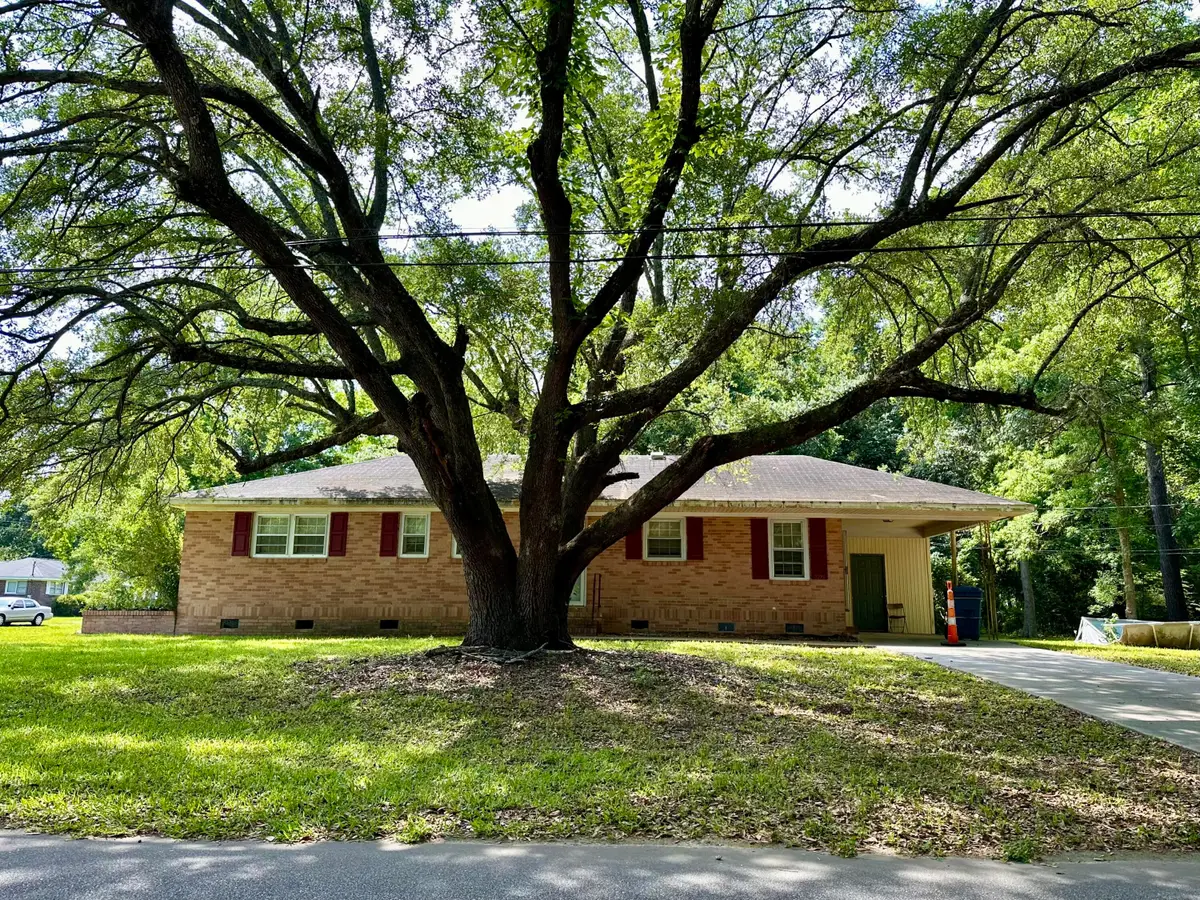 2223 Plainview Road, Charleston, SC 29414 - Image #1