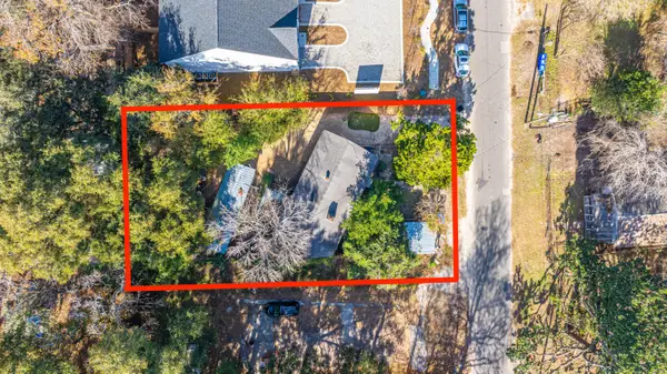 Address Withheld By Seller, North Charleston, SC 29405