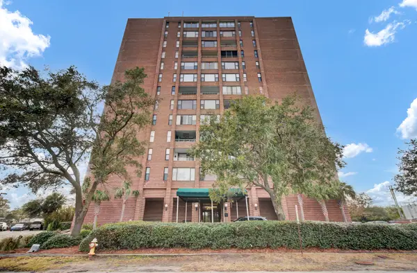 14 Lockwood Drive #6h, Charleston, SC 29401
