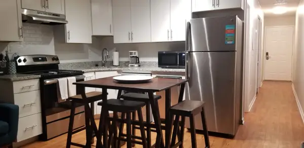 40 Bee Street #112, Charleston, SC 29403