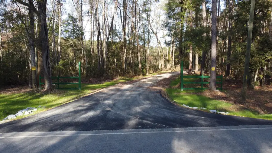 8 Fish Road, Ridgeville, SC 29472 - Image #2