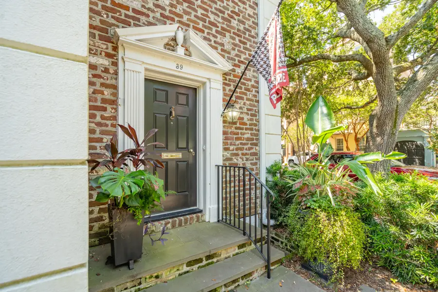 39 N Adgers Wharf, Charleston, SC 29401 - Image #2