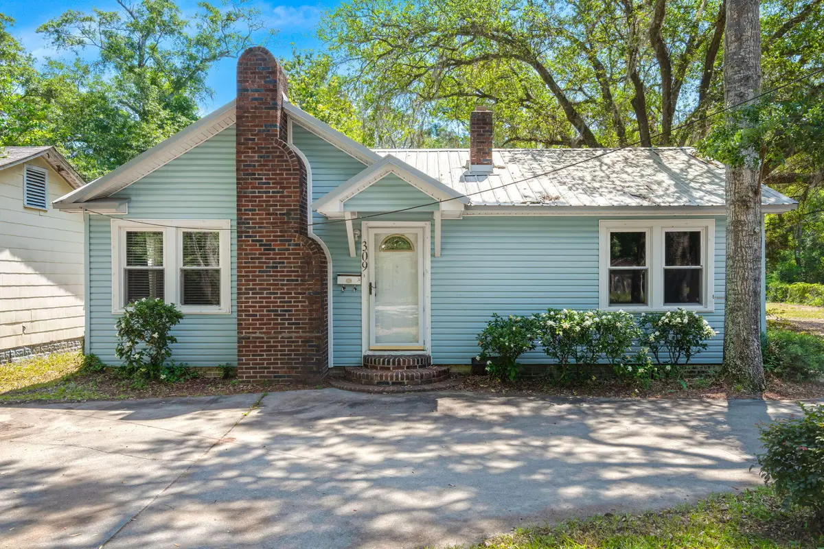 309 Padgett Loop, Walterboro, SC 29488 - Image #1