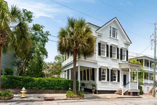 16 Trumbo Street, Charleston, SC 29401