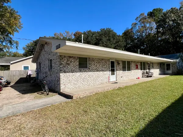 1533 N Avalon Circle, Charleston, SC 29407