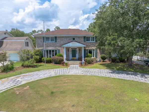 1866 Capri Drive, Charleston, SC 29407