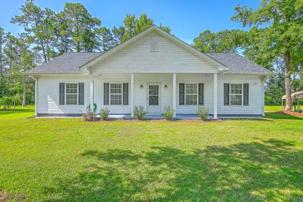 326 Turner Lane, Round O, SC 29474