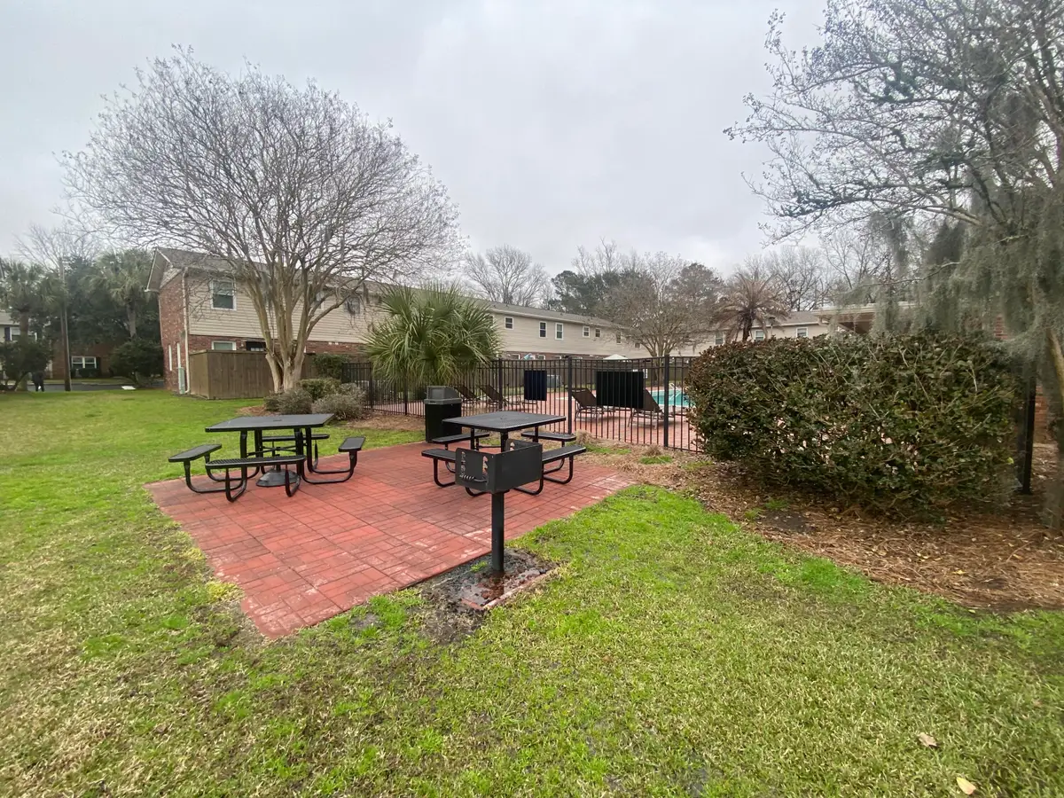 415 Parkdale Drive #6d, Charleston, SC 29414 - Image #1