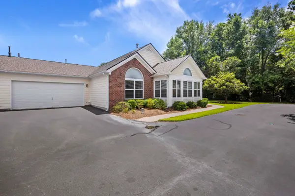 128 Ashley Villa Circle #C, Charleston, SC 29414