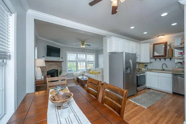 118 Congress Street #B, Charleston, SC 29403