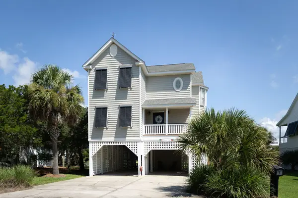 9 Battery Park Road, Edisto Island, SC 29438