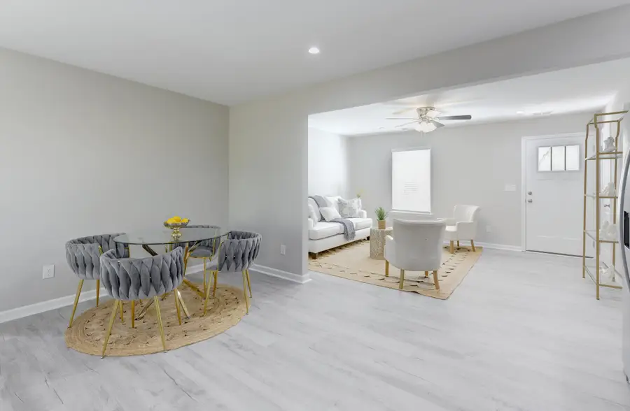 207 Woodlawn Street, Walterboro, SC 29488 - #2