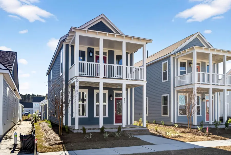 747 Blueway Avenue, Summerville, SC 29486 - Image #2