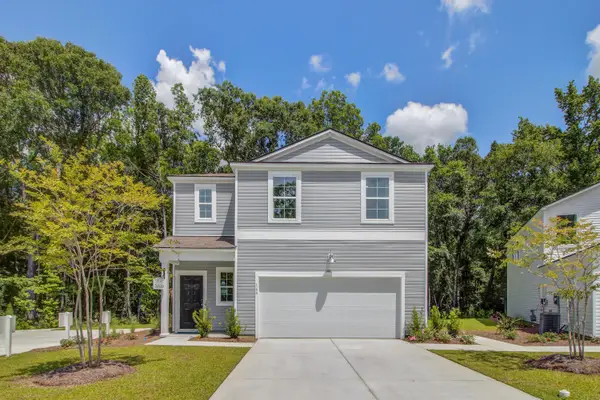 618 Winter Wren Way, Moncks Corner, SC 29461