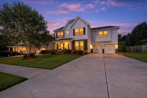 127 Stagecoach Lane, Summerville, SC 29483