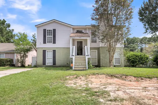 100 Trescott Court, Summerville, SC 29486