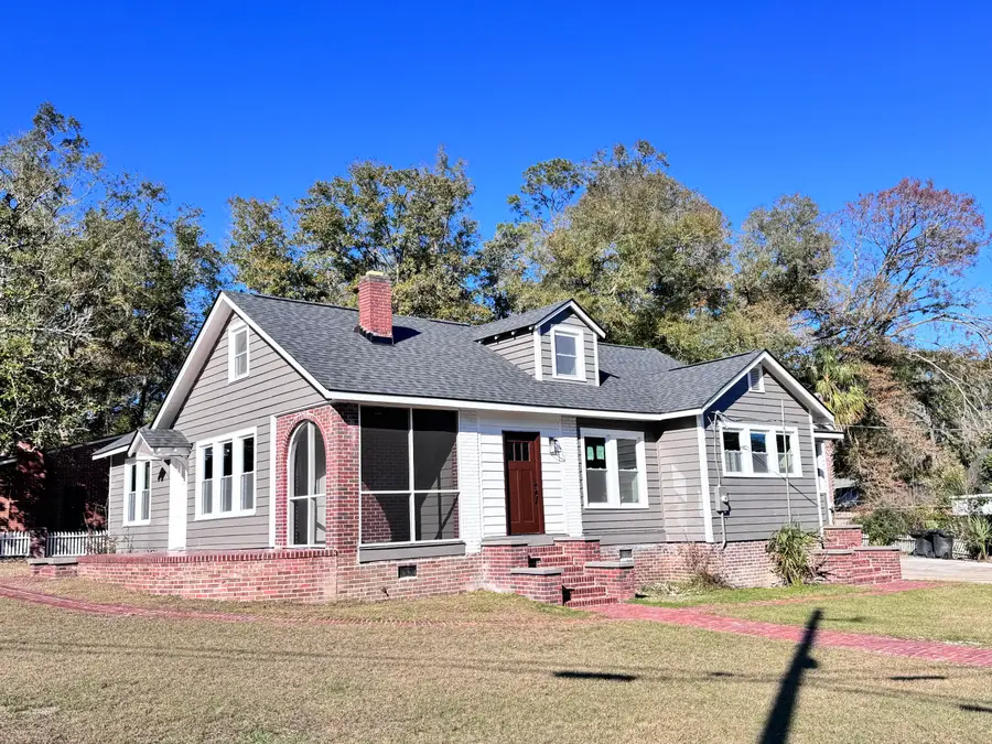 303 Warren Street, Walterboro, SC 29488 - Image #3
