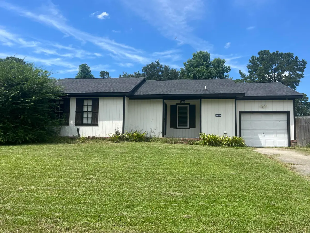 121 Heather Drive, Summerville, SC 29486 - Image #1