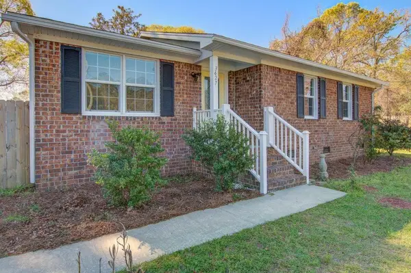 3627 Marginal Road, Mount Pleasant, SC 29466