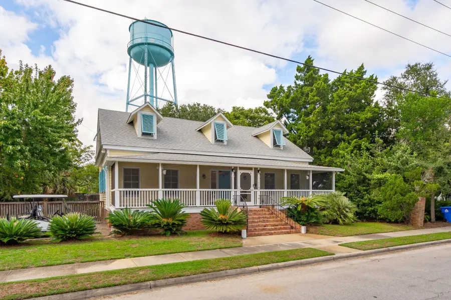 2424 Middle Street, Sullivans Island, SC 29482 - Image #2