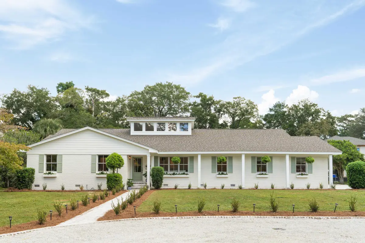 1011 Lakeview Drive, Mount Pleasant, SC 29464 - Image #1