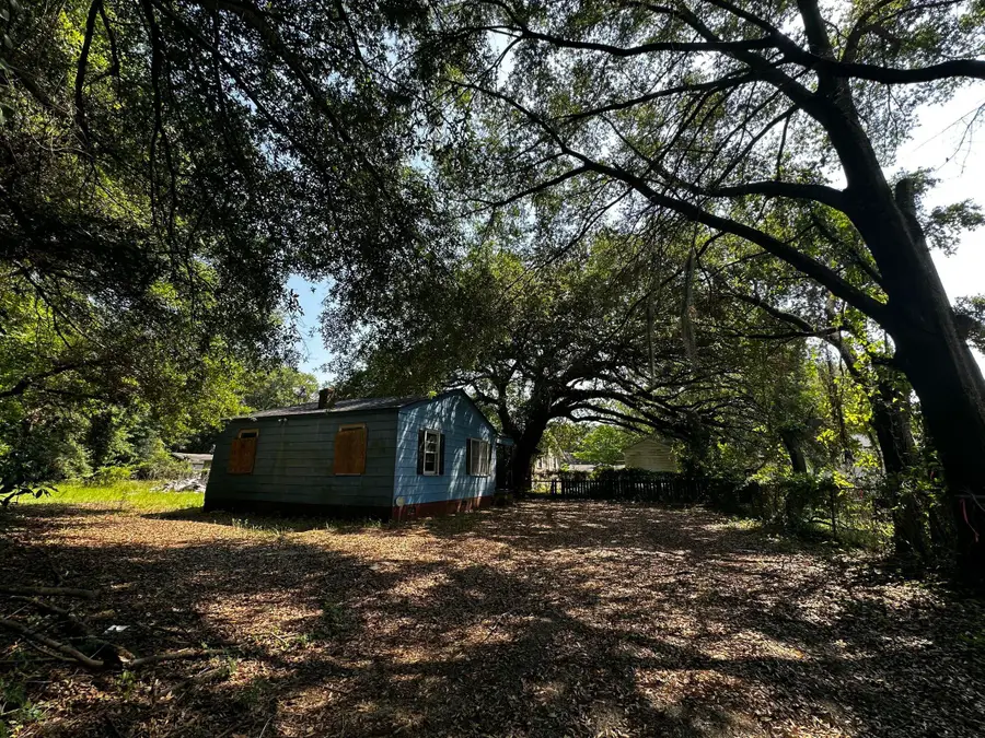 2168 Gaillard Lane, North Charleston, SC 29405 - Image #2