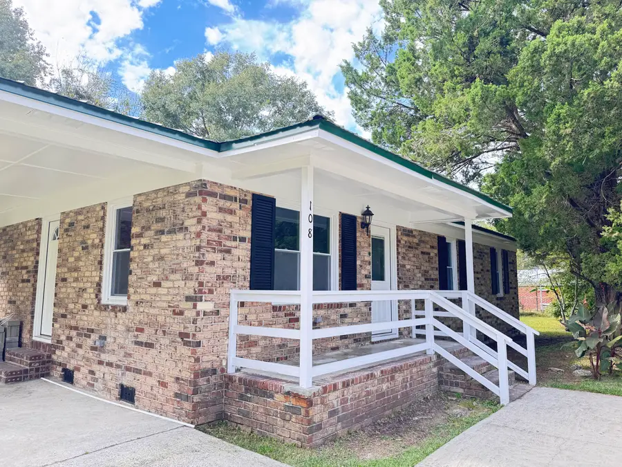 108 Franklin Street, Walterboro, SC 29488 - Image #2